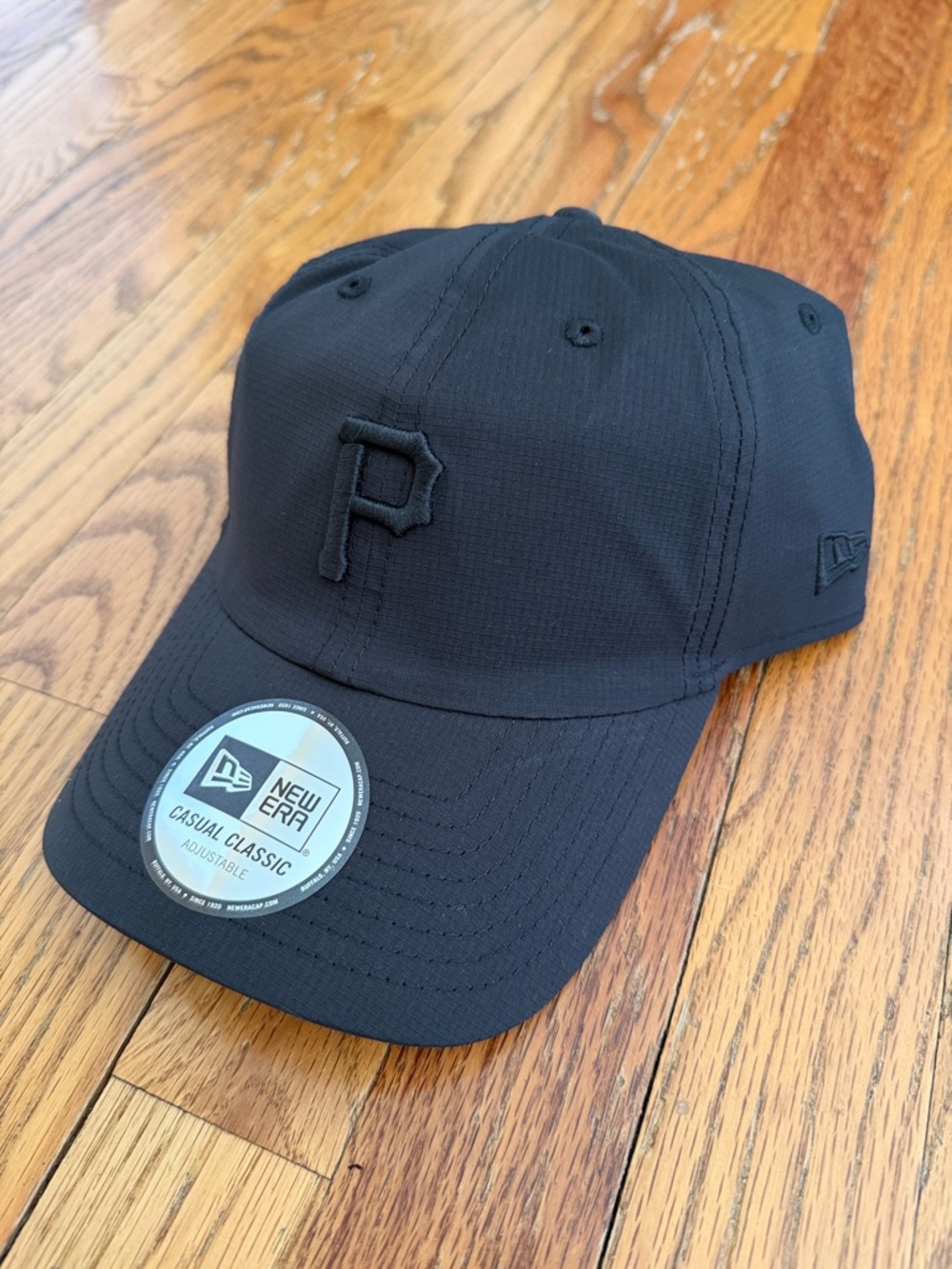New Era Black Embroidered Pittsburgh Pirates Adjustable Cap